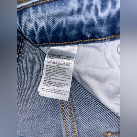 HIGH RISE JEANS - Picture 6 of 6